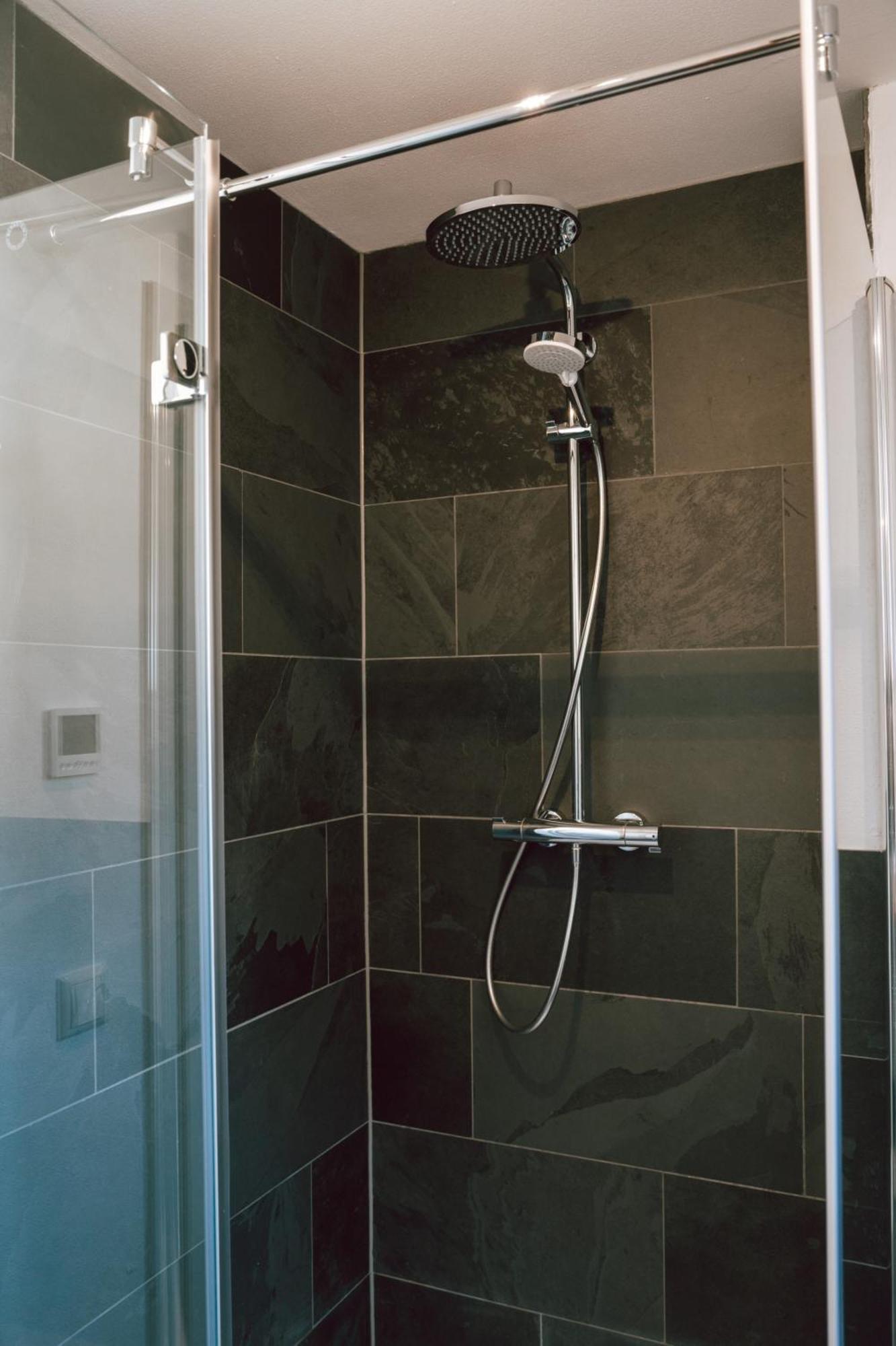 Frankenwald Chalets - Ferienhaus Mit Privaten Whirlpool Wilhelmsthal Dış mekan fotoğraf